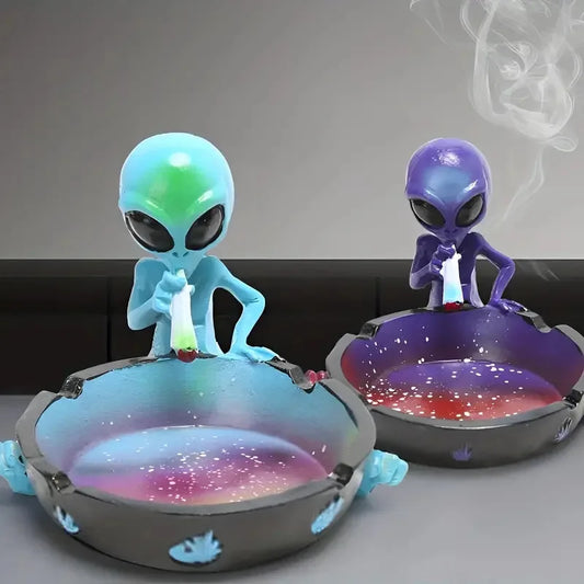 Cenicero Alien