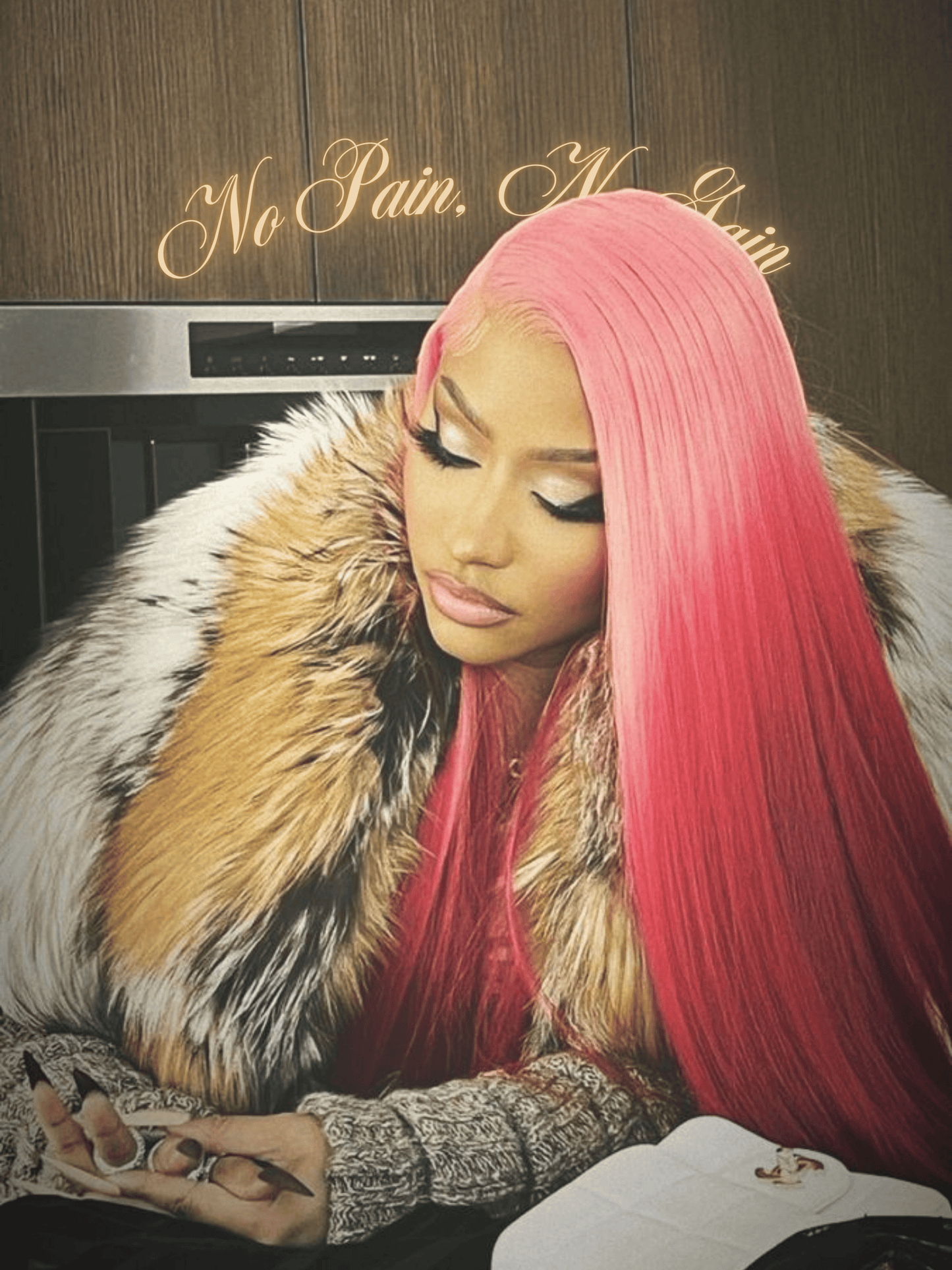 Cuadro Cardi B "No Pain, No Gain"