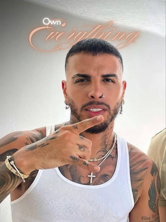 Cuadro Rauw Alejandro "Own Everything"